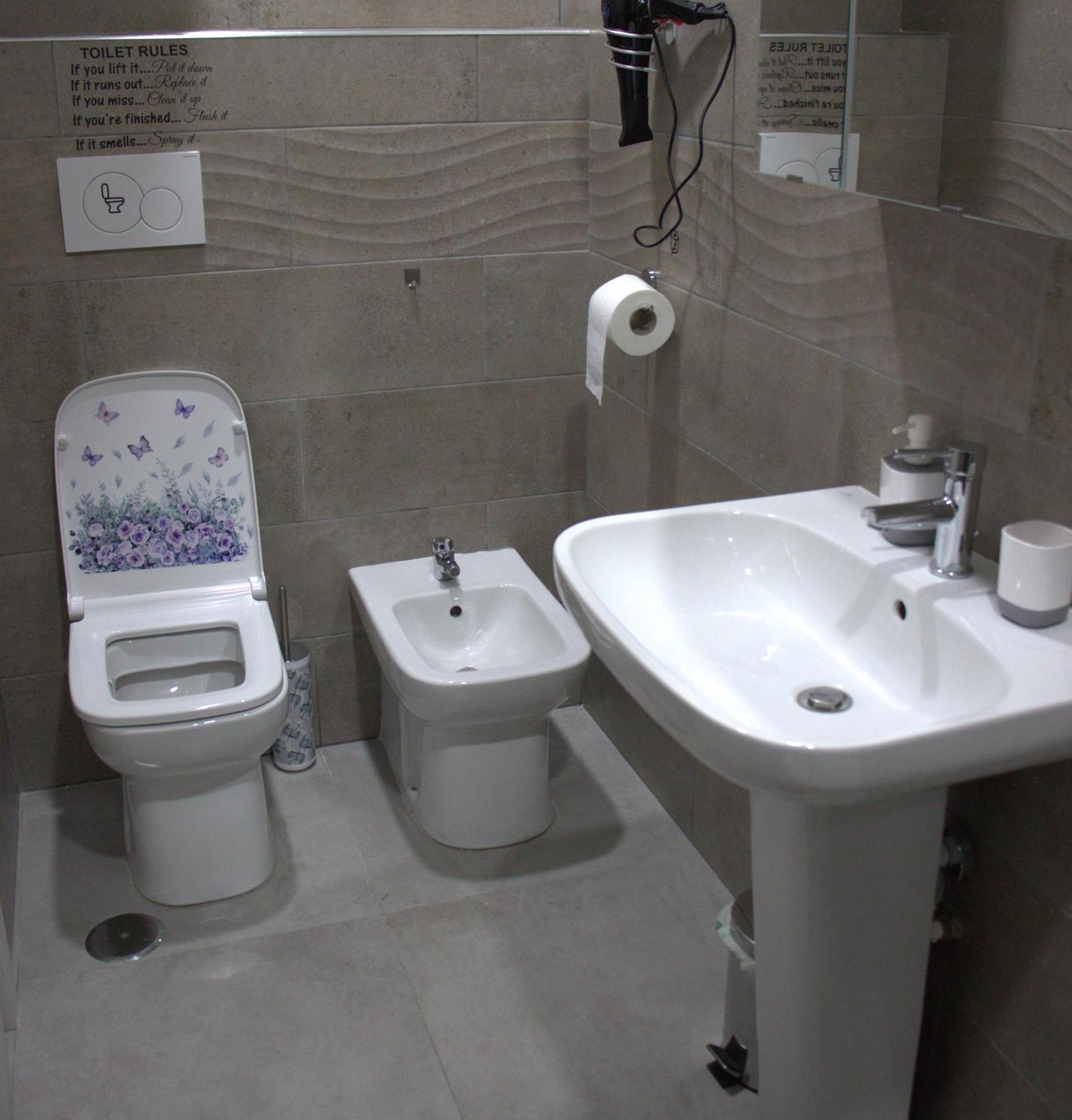 Viktoria Apartment Bari Bagian luar foto