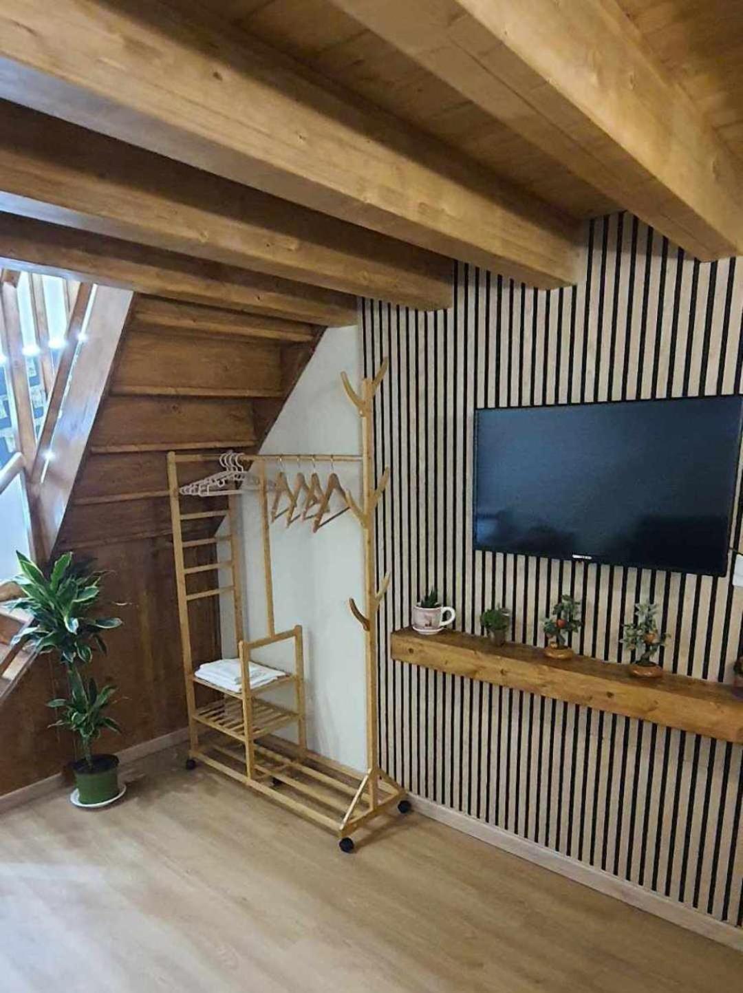 Viktoria Apartment Bari Bagian luar foto