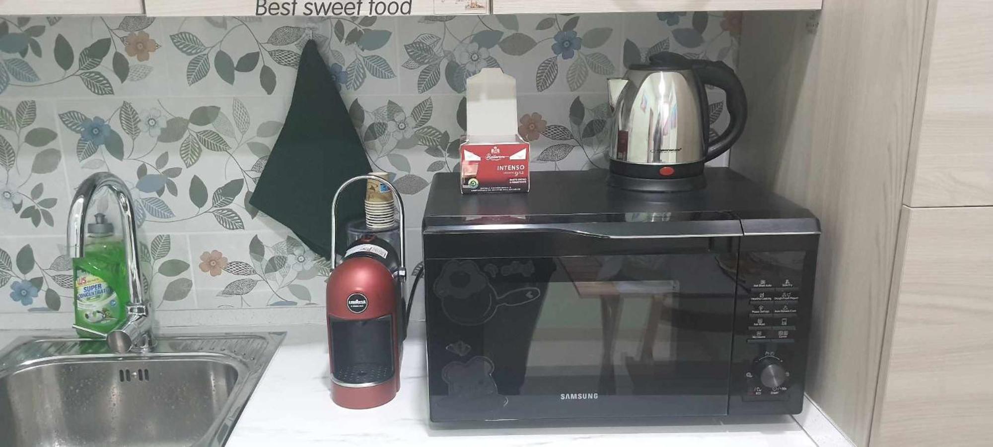 Viktoria Apartment Bari Bagian luar foto